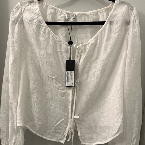 NWT GIANNI BINI WOV TAYLYNN OPEN TIE
COLOR: WHITE - Picture 12 of 12